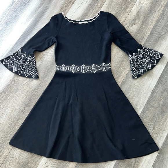 Danny and Nicole 3/4 Sleeve A-Line Sweater Dress Bell Sleeves Size Small - Picture 6 of 11